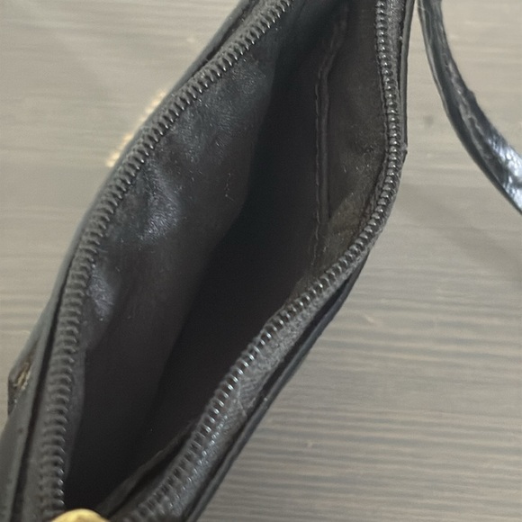 Coach Poppy Wristlet Wallet Black Patent Leather Gold Zipper Y2K - Picture 7 of 12